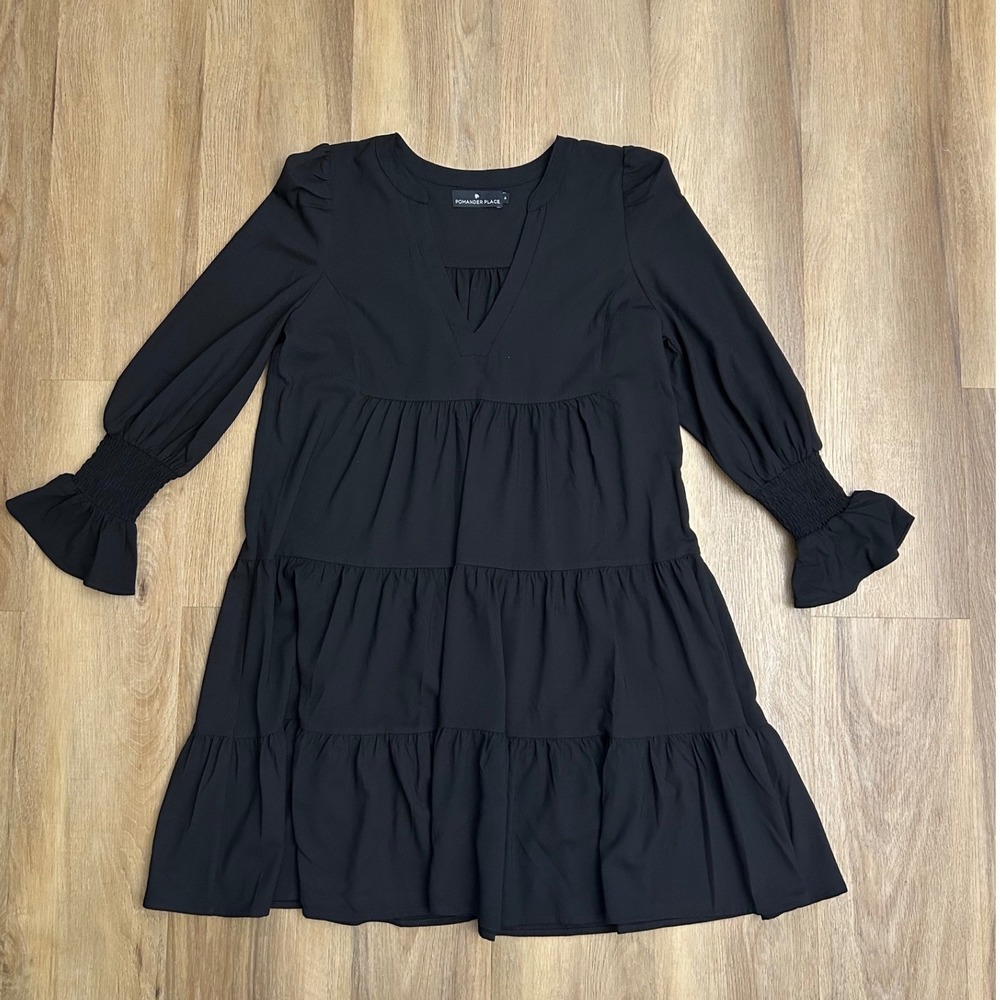 Tuckernuck Pomander Place Tiered Mini little black kenzo Dress Smocked Cuff M - Picture 2 of 7